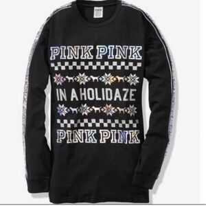 VS PINK Long Sleeve ‘IN A HOLIDAZE’ Campus Tee